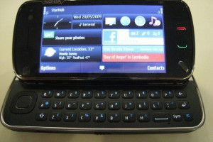 Videos: Nokia N97 Blogger Preview – Please no orange backlit keyboard!