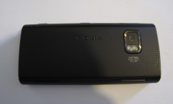 Nokia X6 - Back