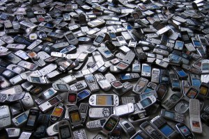 Mobile Phone 2009 Sales/Market Share Charts. Nokia looking at 13th consecutive year at number one.