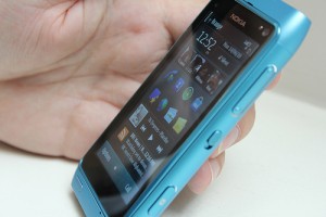 Biggest Nokia N8 Gallery Ever: Blue N8 Overload ^_^