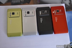 Pics: Nokia N8 vs Nokia N900 vs Nokia N97 (Huge Nokia N8 Review/First Impressions from Blog-N8.fr)