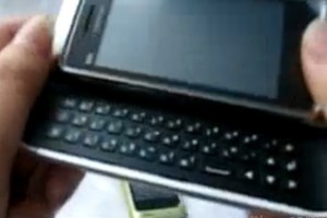 Video: Nokia RM-626/E7/"N9"/N8-02/N98/N8 QWERTY China Clone