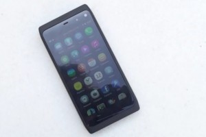 Video and Gallery: Nokia N950 hands on (and side by side with Nokia N9)