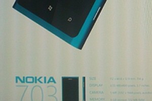 Rumours: Picture of Nokia 703 Windows Phone Mango (Looks like Nokia N9/Sea Ray). Available November