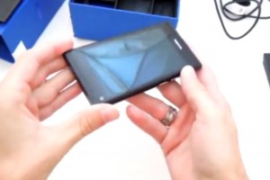 Video: 10 minute Nokia N9 Black unboxing and hands on and written preview (Slovak)