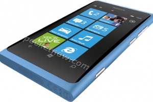 Nokia 800 Windows Phone Press pics – comes with Nokia Navigation.