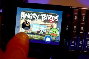 Video: Nokia Asha 300 touch and type hands on demo and Angry Birds! (filmed with N8)