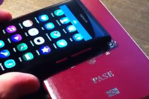 Video: Nokia N9 sense passport chip?