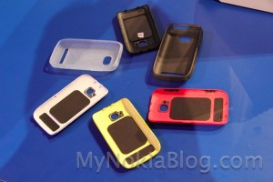 Accessories: Nokia Lumia 710 covers and cases.