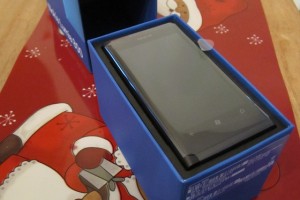 Stephen Elops gifts a Lumia 800…
