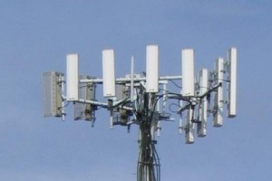 Nokia-Siemens Unveils Uber Advanced LTE Radio Head!