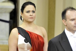 Rovio CEO’s wife wears beautiful Angry Birds Dress at Finland’s Independence Day Celebrations