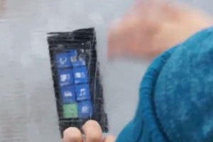 Super cool Nokia Lumia 800 in ice!