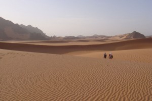 The Worldâ€™s First Solo Run Across the Sahara Desert tracked with Sports Tracker