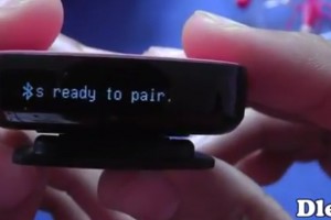 Video: Nokia BH-221 Bluetooth Headset Fuchsia Unboxing (Pink)