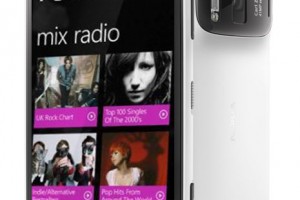 Nokia Lumia PureView not coming until Mid-2013?