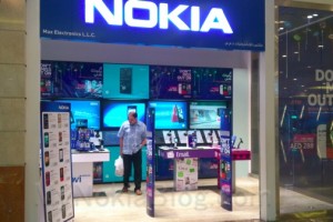 Nokia 808 PureView spotted in Khalida’s Mall, UAE