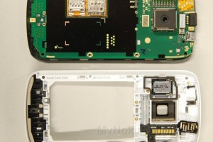 Juicy: Nokia 808 PureView Internal/Disassembly pictures and full 137page manual as it passes FCC