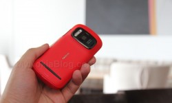 Red Nokia 808 PureView(11)