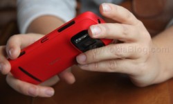 Red Nokia 808 PureView(46)