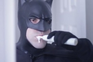 Video: Batman’s hands on demo of the Dark Knight Rises Nokia Lumia 900. LOL