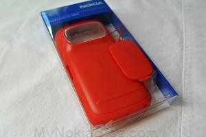 Accessories: Nokia 808 PureView CC-3046 Eye Patch camera cover.