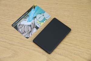 Accessories: Proporta Pocket Power Emergency Charger – hides in wallet for low battery power emergencies