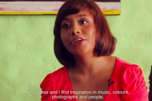 Video: The Story of my Nokia Asha – Monse in Mexico City