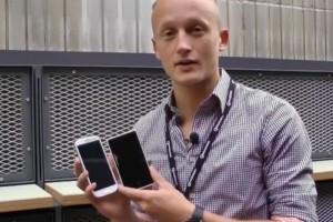 Video: Nokia Lumia 920 vs Samsung Galaxy S3 size comparison.