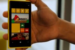 Video: iPhone 5 vs Nokia Lumia 920