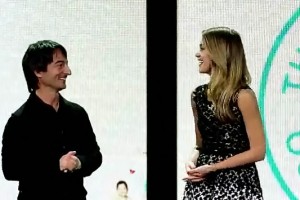 Windows Phone 8 live stream, live blogs, Jessica Alba on stage