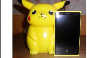Pikachu and Electric Pikachu Yellow Nokia Lumia 920!