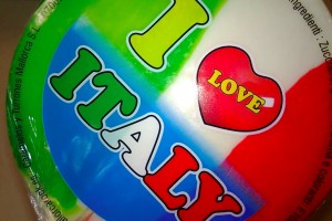 Video: Nokia Lumia 920 sample video, macro and Nokia Lumia 820 gig recording