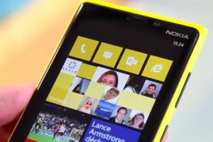 Nokia Lumia 920 Reviews from Stuff, KnowYourMobile, V3, Gizmodo and TechnoBuffalo