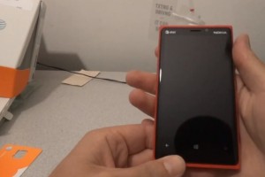 Video: Ferrari Red Nokia Lumia 920, AT&T and Global variants.