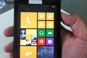 Leak? Juggernaut/Proto WP8 Lumia?