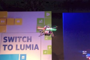 Video: Quadrocopter Nokia Lumia 920 launch (vs SGSIII)