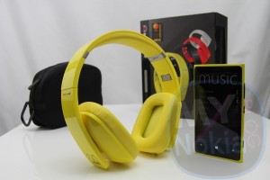 Video: Unboxing of the Awesome Yellow Nokia Purity Pros!