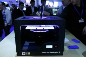 Video: 3D printing with the Lumia 820 – a world first