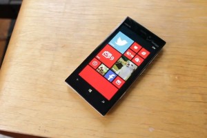 Weekend Watch: Mark Reviews the Nokia Lumia 928