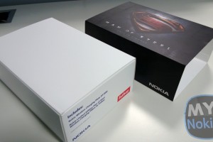 Gallery: Limited Edition Man of Steel Charging Pillow Unboxing