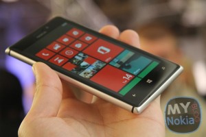 Lumia 925 Possibly Heading to At&t as Well?