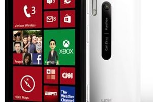 Lumia 928 $49 on Amazon Wireless; $550 off Contract