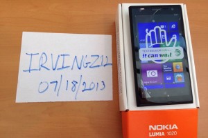 Nokia Lumia 1020 unboxing – box contents AT&T
