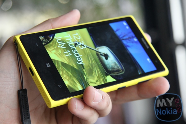MNB IMG_0226 Nokia Lumia 1020 yellow