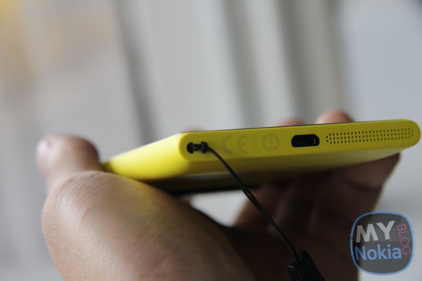 MNB IMG_0300 Nokia Lumia 1020 yellow
