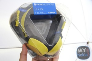 Accessories: Nokia Coloud Boom Headphones Unboxing. Video by Nokia Lumia 925 and Pro Cam