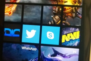 DOTA 2 Inspired Lumia 1020 Start Screen