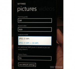 lumia1520leak3_1020_verge_super_wide1[1]