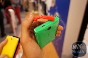 Nokia Asha 503 Hands On Video & Gallery